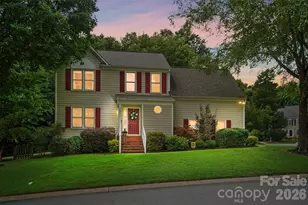 4802 Bridle Ridge Ln, Charlotte, NC 28269 - Photo 1