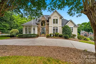 308 41st Ave Pl NW, Hickory, NC 28601 - Photo 1