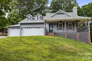 40 Brierfield Dr, Candler, NC 28715 - Photo 1