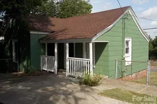 928 10th St, Lancaster, SC 29720 - Photo 1