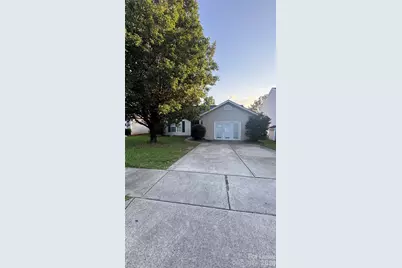 4913 Hopewood Lane, Charlotte, NC 28216 - Photo 1
