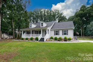 597 Sand Trap Dr, York, SC 29745 - Photo 1