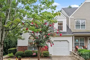 927 Sparrows Nest Ln, Pineville, NC 28134 - Photo 1