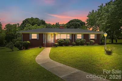 811 E 22nd Street, Kannapolis, NC 28083 - Photo 1