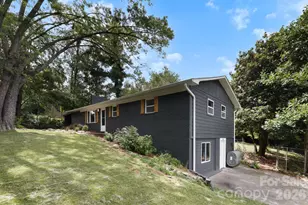 28 Pine Ln, Asheville, NC 28806 - Photo 1