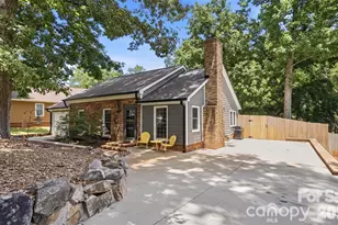 7112 Walterboro Rd, Charlotte, NC 28227 - Photo 1