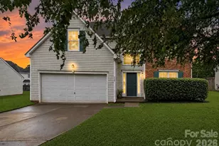 3527 Mallory Taylor Ln, Charlotte, NC 28216 - Photo 1