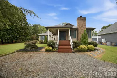 20118 Rainbow Circle, Cornelius, NC 28031 - Photo 1
