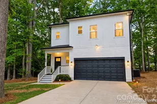 2415 Kimway Dr, Matthews, NC 28105 - Photo 1