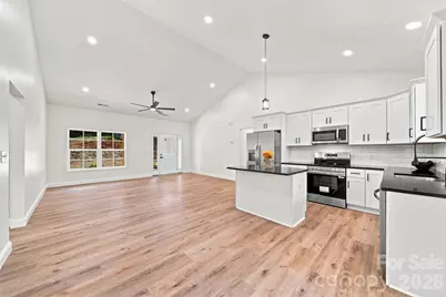 1694 Parsonage Lane, Newton, NC 28658 - Photo 32