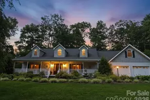 225 White Oak Rd, Burnsville, NC 28714 - Photo 1