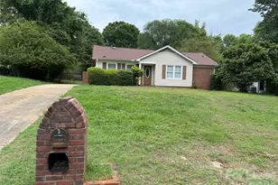 9413 Split Rail Ln, Charlotte, NC 28227 - Photo 1