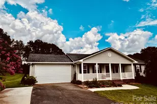 253 Stable Brook Ln, Taylorsville, NC 28681 - Photo 1