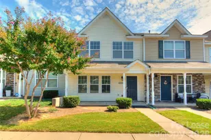 1329 Killashee Ct, Charlotte, NC 28213 - Photo 1