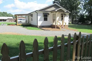 251B S B Ave, Maiden, NC 28650 - Photo 1