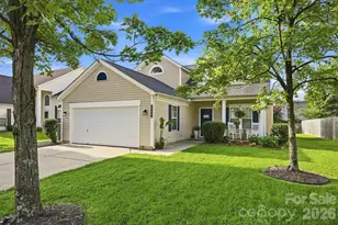 5740 Shining Oak Ln, Charlotte, NC 28269 - Photo 1