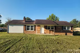 434 Range Rd, Kings Mountain, NC 28086 - Photo 1