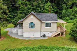 910 Hopewell Church Rd, Catawba, NC 28609 - Photo 1