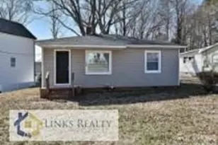 924 Aileen Cir, Pineville, NC 28134 - Photo 1