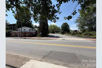 196 S Main Street, Waynesville, NC 28786 - Photo 1