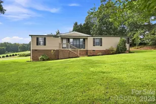 8099 River Bend Dr, Claremont, NC 28610 - Photo 1