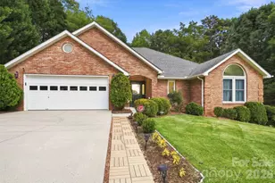 805 Isle of Palms Ct, Fort Mill, SC 29708 - Photo 1
