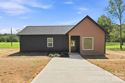 1515 Robin Road, Newton, NC 28658 - Photo 1