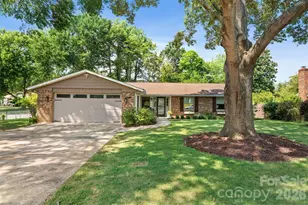 5934 Tillery Dr, Charlotte, NC 28226 - Photo 1
