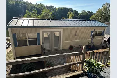 135 Clubhouse Drive Extension, New London, NC 28127 - Photo 1