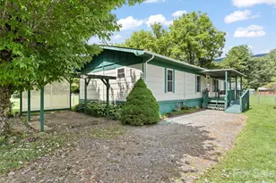 1254 Sulphur Springs Rd, Waynesville, NC 28786 - Photo 1