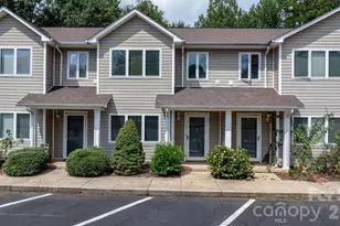 3245 White Oak Ct, Claremont, NC 28610 - Photo 1