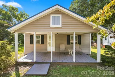 411 W 21st Street, Newton, NC 28658 - Photo 1