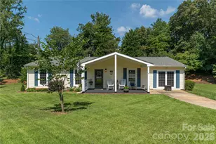 11 Crandon Ct, Asheville, NC 28804 - Photo 1