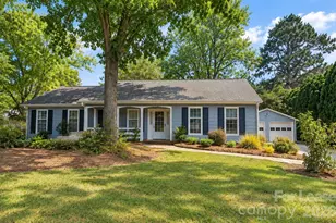 2022 Glouchester Cir, Charlotte, NC 28226 - Photo 1