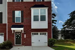 2662 Grantham Place Dr, Fort Mill, SC 29715 - Photo 1