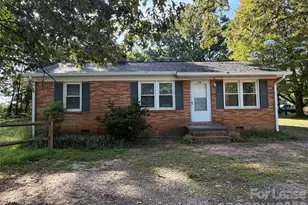 508 Eastside Dr, Statesville, NC 28625 - Photo 1