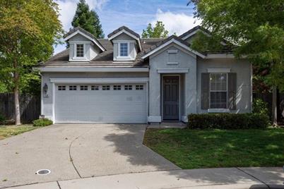 108 Robinson Ct Roseville Ca 95747 Mls 19035132 Coldwell Banker