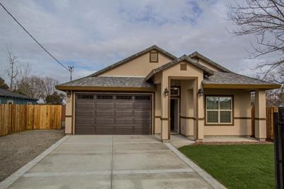 1813 Iris Avenue Sacramento Ca 95815