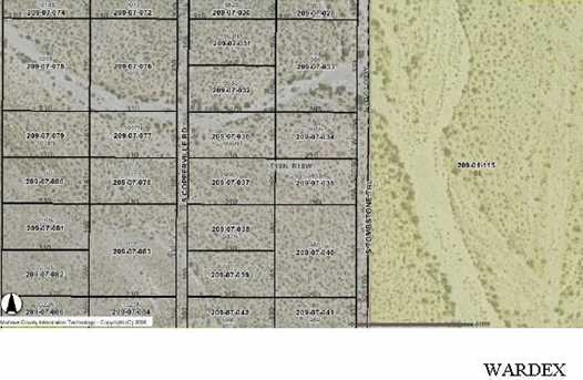 0000 Unk. Tombstone Tr. - Photo 1