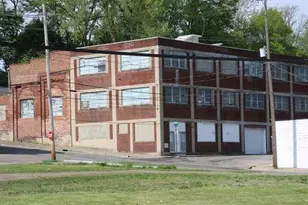 421 Section St, Springfield, OH 45505 - Photo 1