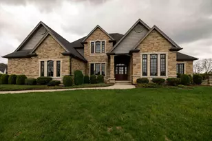 429 Braytonburne Dr, Springfield, OH 45503 - Photo 1