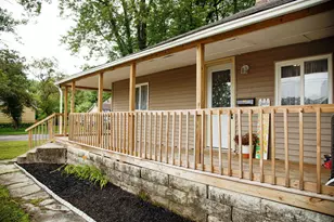 804 Robinson Ave, Kenton, OH 43326 - Photo 1