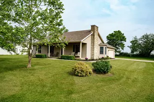 120 Dublin Ln, Saint Paris, OH 43072 - Photo 1