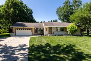 1390 Michaels Rd, Tipp City, OH 45371 - Photo 1