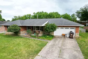 4343 Middle Urbana Rd, Springfield, OH 45503 - Photo 1