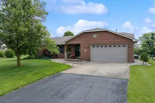 1000 Bluejay Dr, Enon, OH 45323 - Photo 1