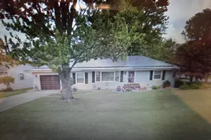 1037 Rosalie Dr, Van Wert, OH 45891 - Photo 1