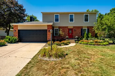 6822 Bejay Drive, Tipp City, OH 45371 - Photo 1