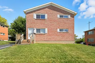 2216 Iroquois St, Springfield, OH 45506 - Photo 1