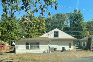 9885 Blackhawk Dr, Huntsville, OH 43324 - Photo 1